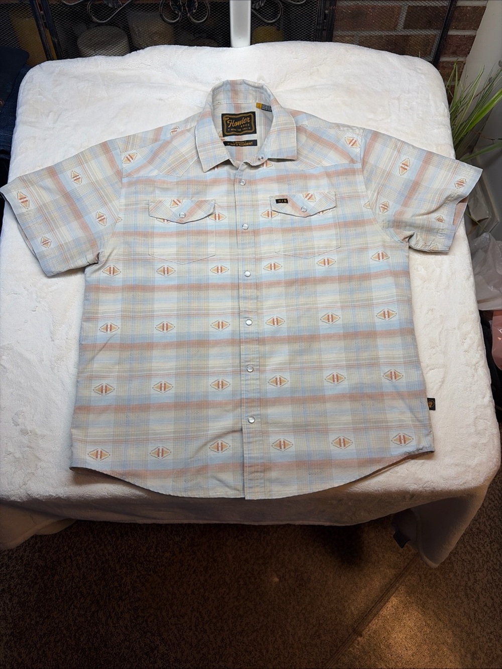 Howler Bros H Bar Pearl Snap Shirt Men’s Sz L Western Aztec Pattern